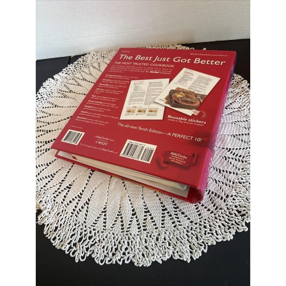 Betty Crocker's Everything You Need to Know to Cook Today New Editon Binder 2005